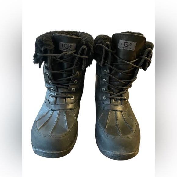 UGG Butte Boot - Picture 3 of 6